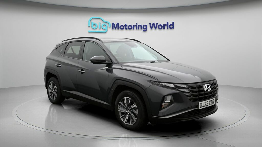 Hyundai Tucson Se Connect Grey