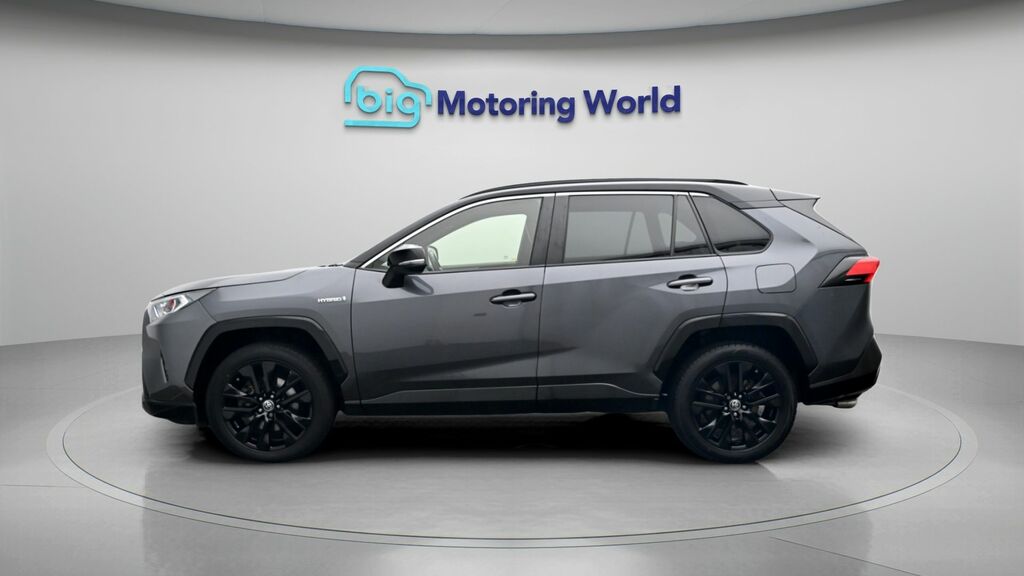Toyota Rav 4 Dynamic Black #4