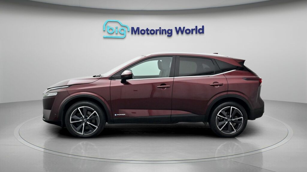Nissan Qashqai Tekna FR23EVP Red #4