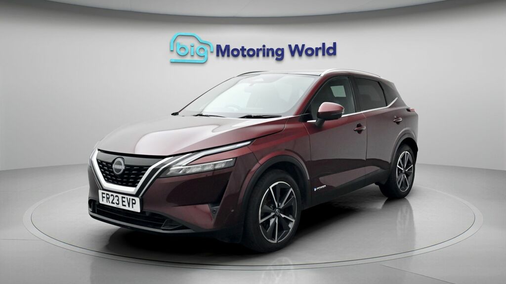 Nissan Qashqai Tekna FR23EVP Red #3