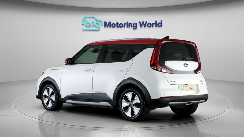 Kia Soul First Edition White #5