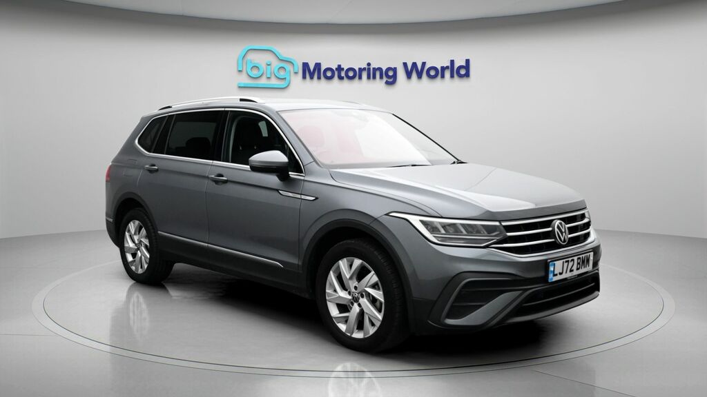 Volkswagen Tiguan Allspace Life Grey