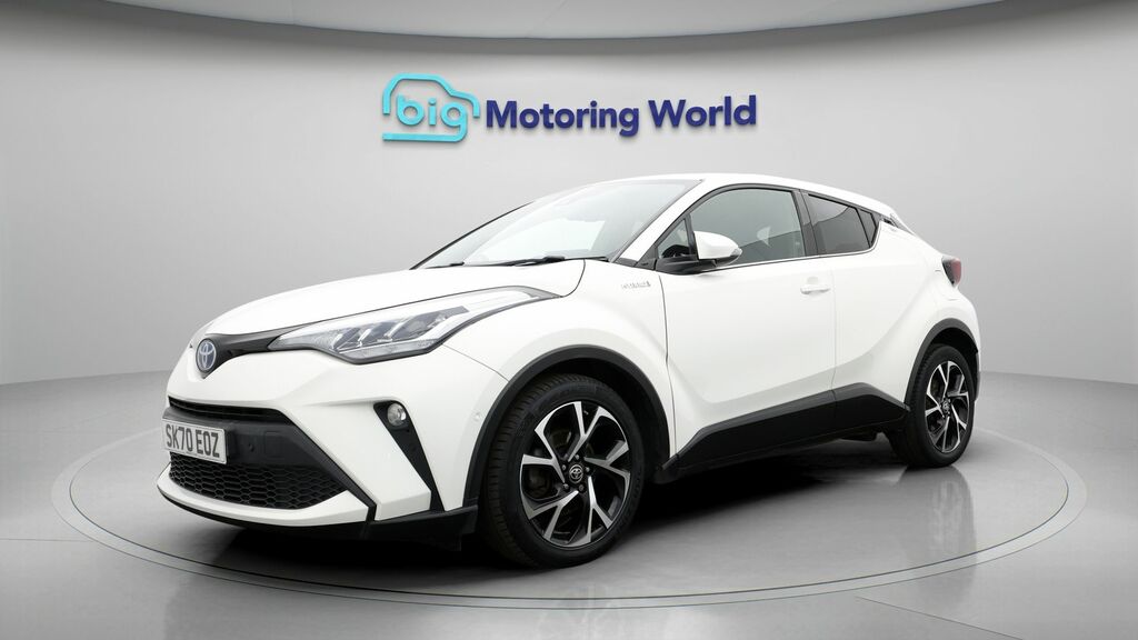 Toyota C-Hr Design White #3