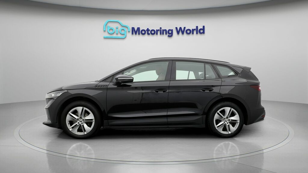 Skoda ENYAQ 60 Black #4