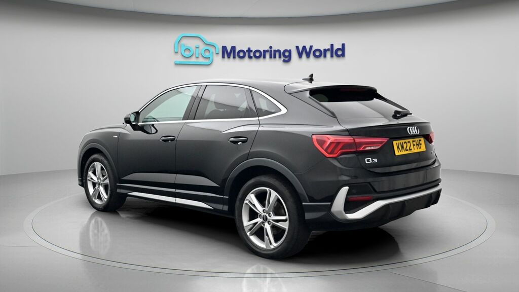Audi Q3 S Line KM22FHF Black #5