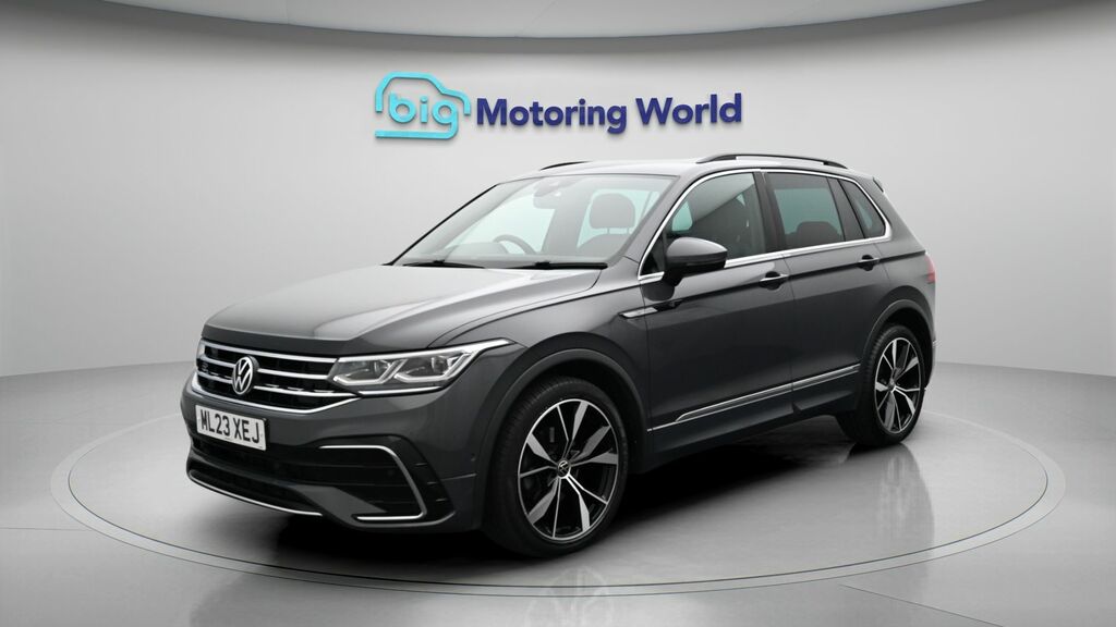 Volkswagen Tiguan R-line ML23XEJ Grey #3