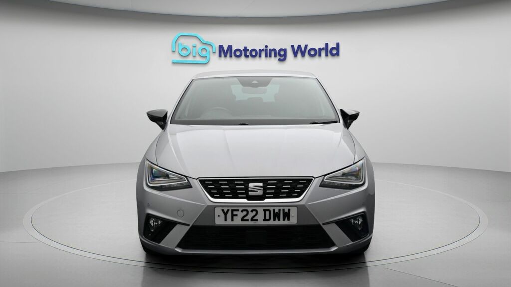 Seat Ibiza Xcellence Lux YF22DWW Silver #2