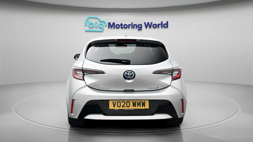 Toyota Corolla Design Silver #6