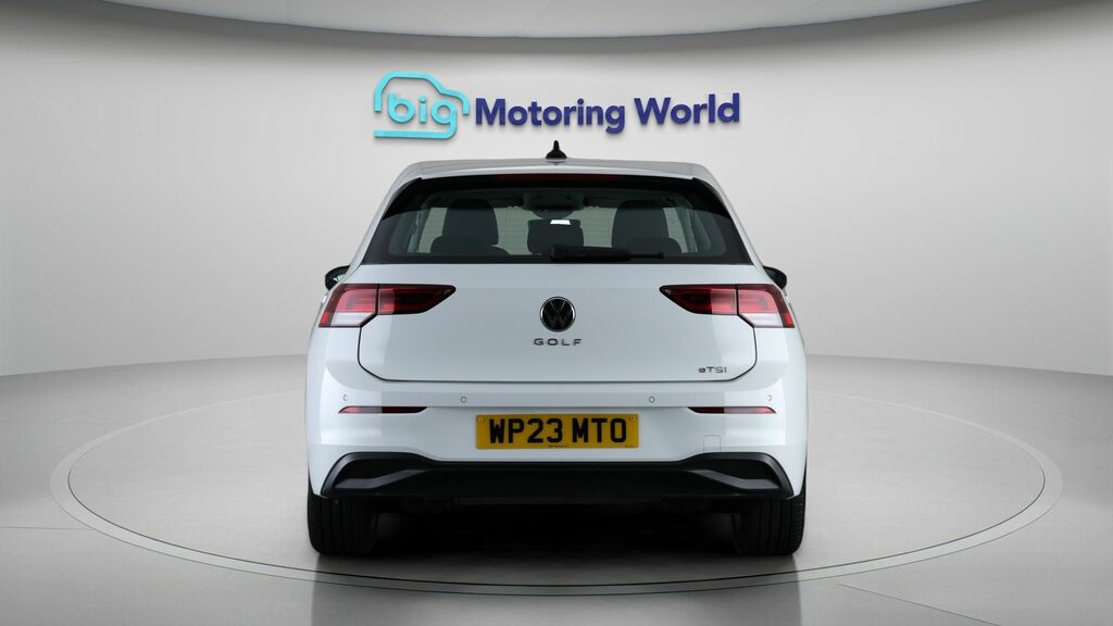 Volkswagen Golf Life WP23MTO White #6