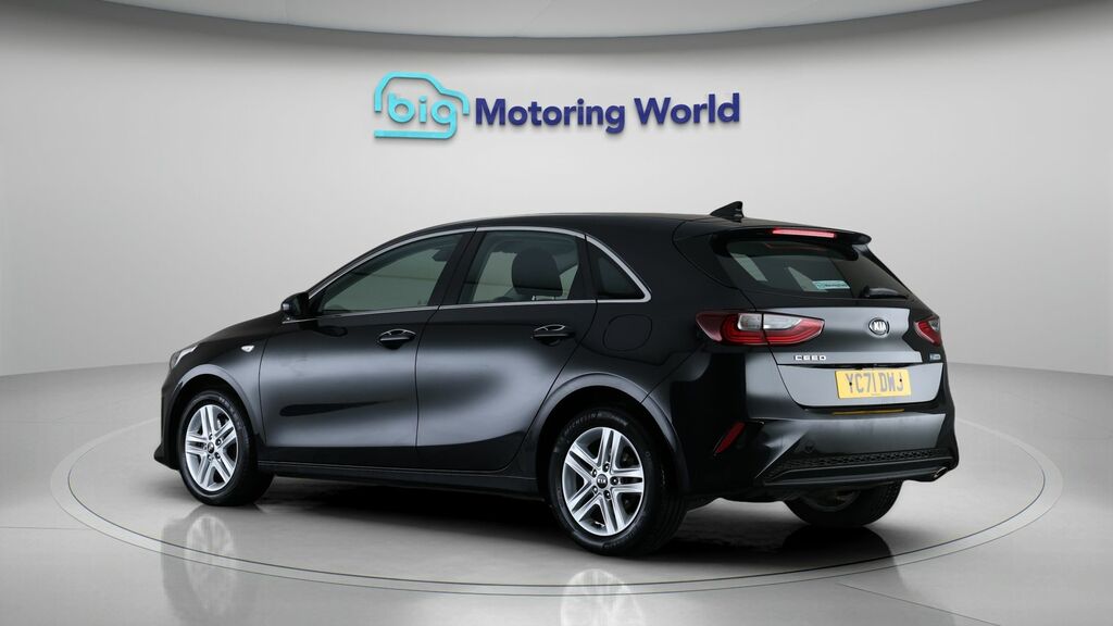 Kia Ceed 2 Nav Black #5