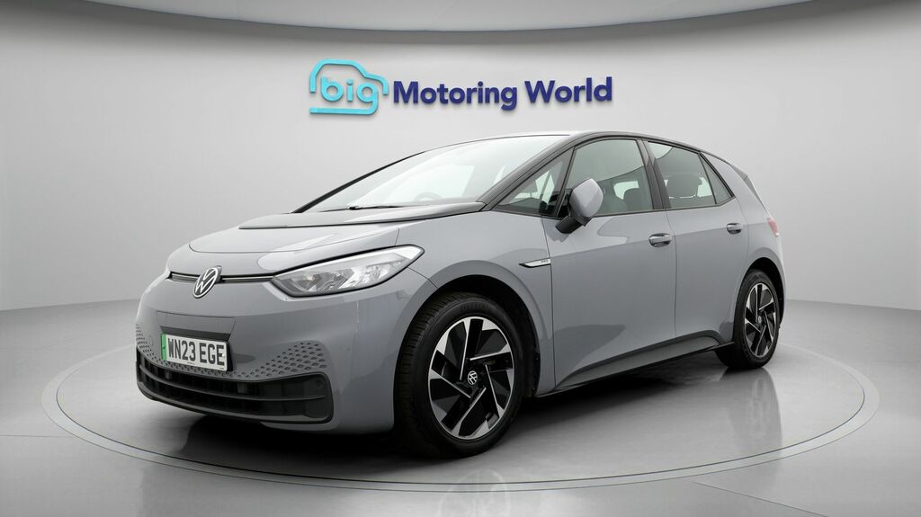 Volkswagen ID.3 Life Grey #3