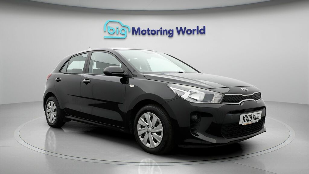 Kia RIO 1 Black