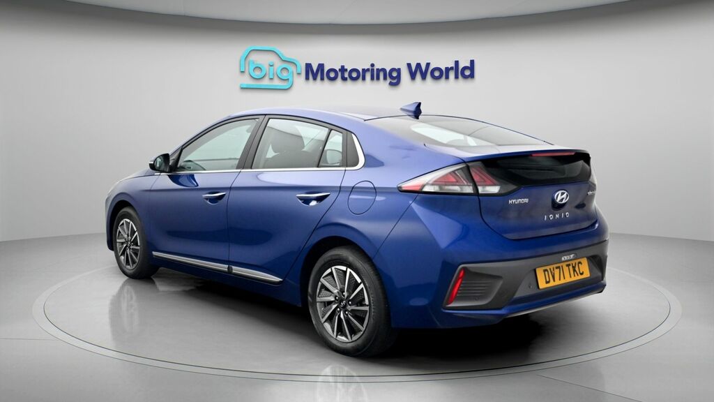 Hyundai Ioniq Premium Blue #5