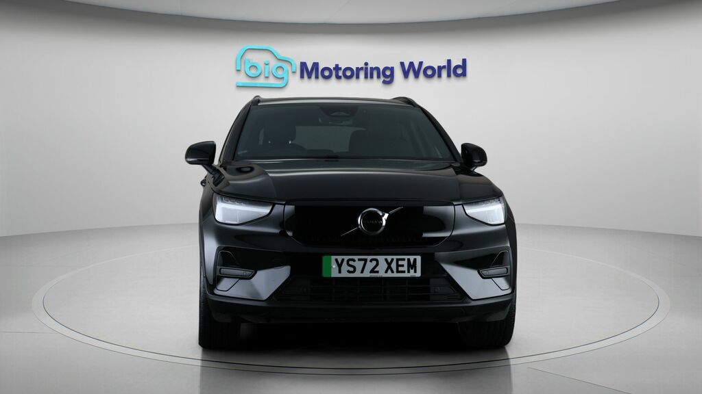 Volvo XC40 Core Black #2