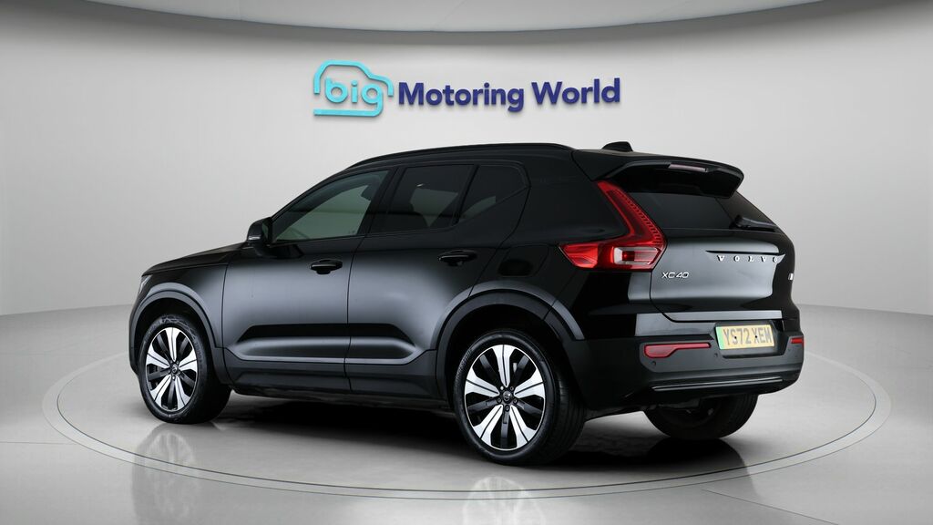 Volvo XC40 Core Black #5