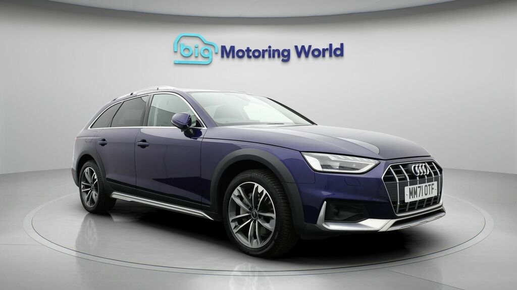 Audi A4 Allroad Sport Blue