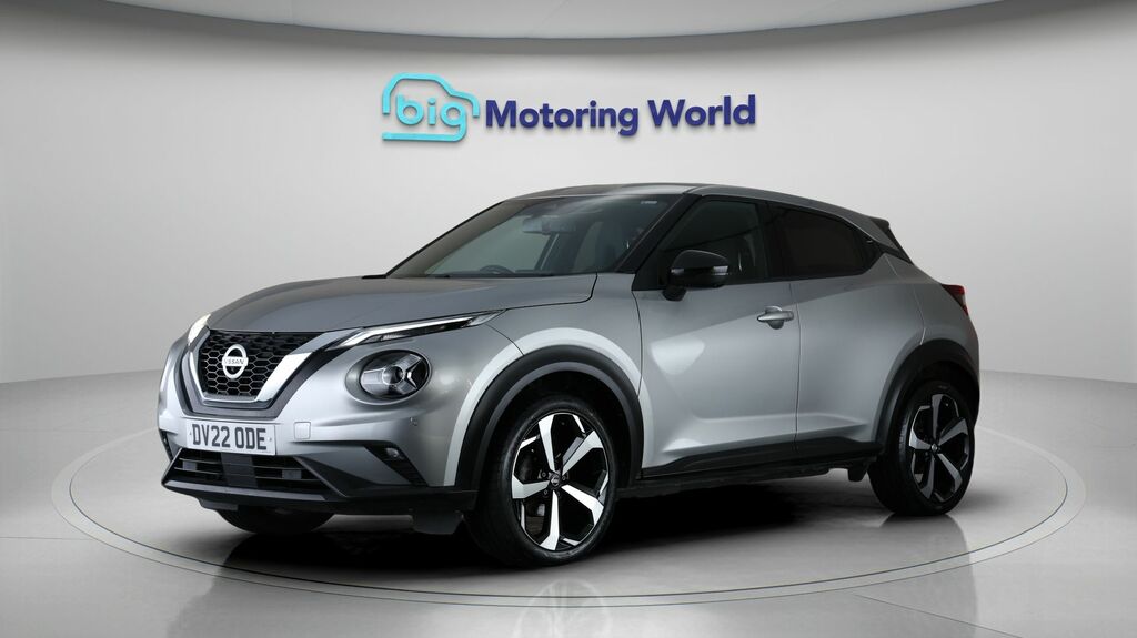 Nissan Juke Tekna Silver #3