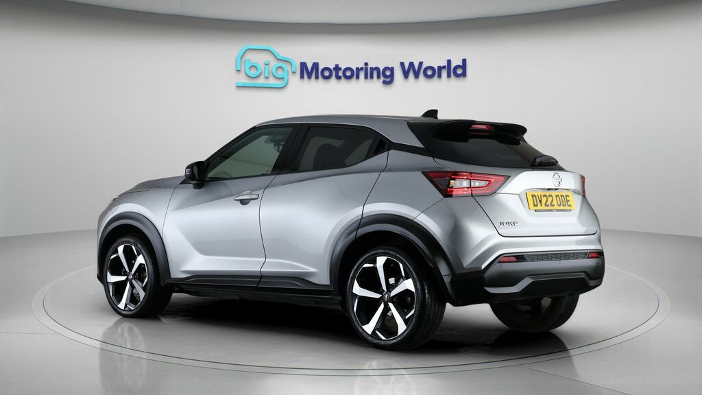 Nissan Juke Tekna Silver #5