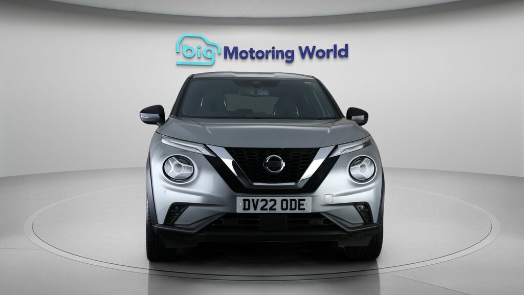 Nissan Juke Tekna Silver #2