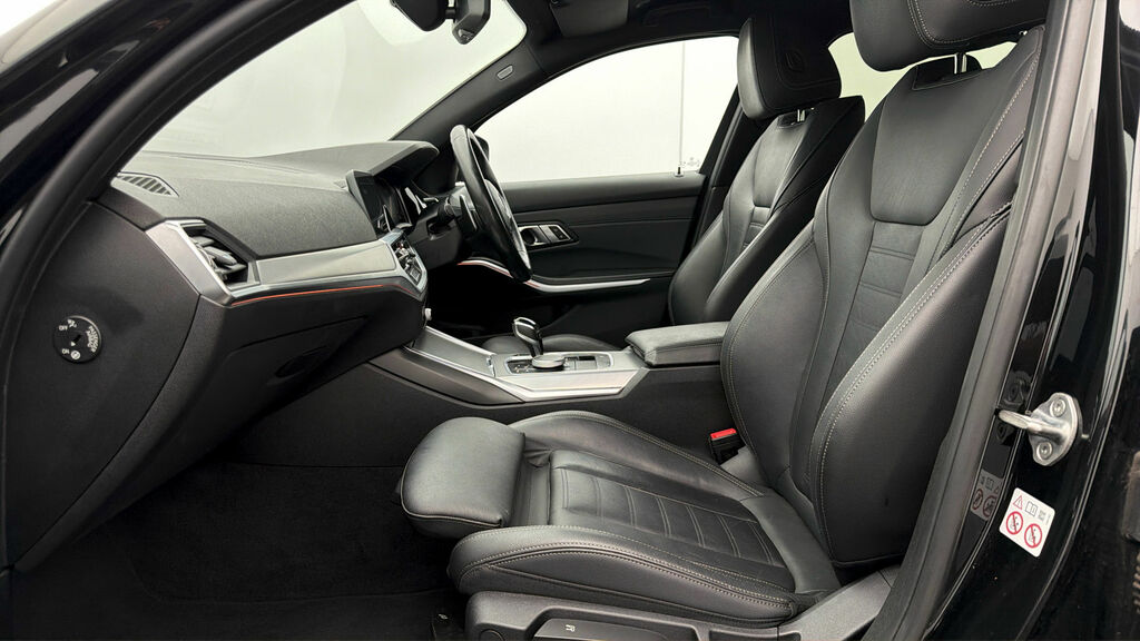 BMW 3 Series M Sport LS20LFV Black #5