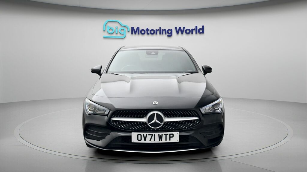 Mercedes-Benz CLA Class Amg Line OV71WTP Black #2