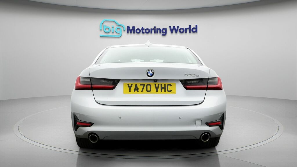 BMW 3 Series Se Pro YA70VHC Silver #6