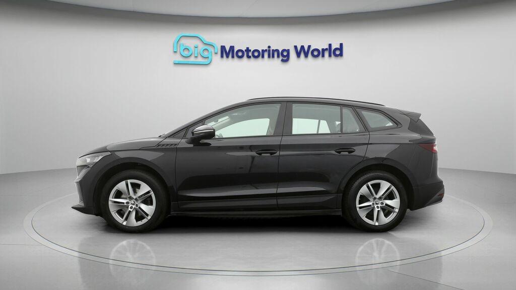 Skoda ENYAQ 60 LS23OLV Black #4