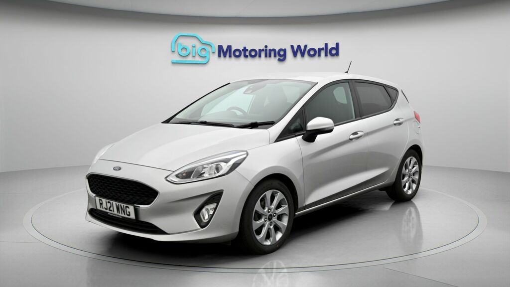 Ford Fiesta Trend Silver #3