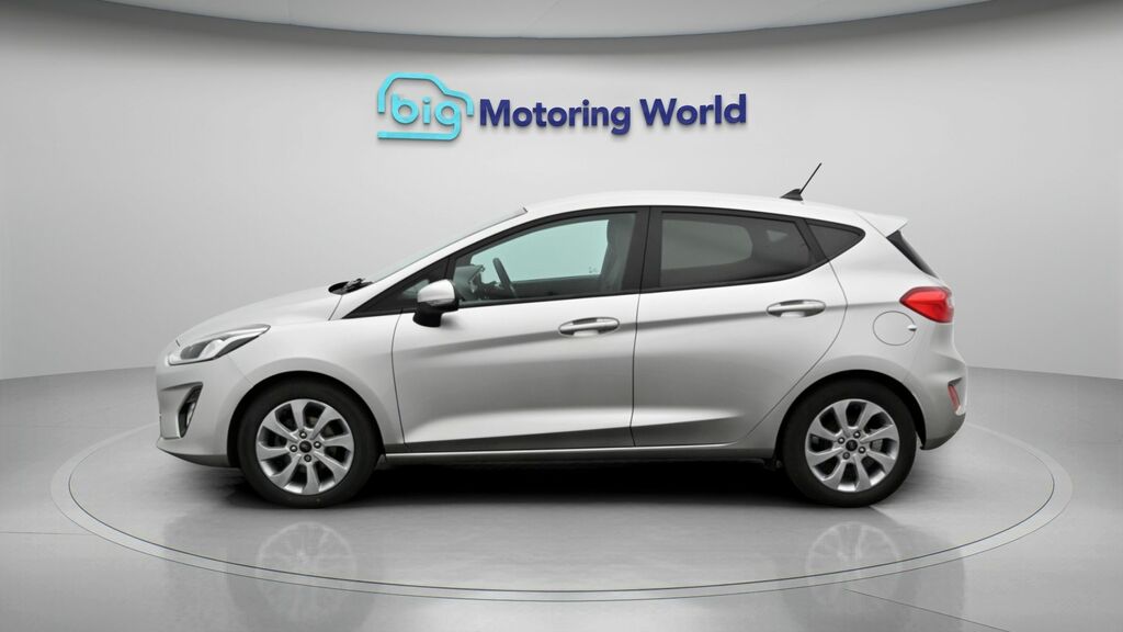 Ford Fiesta Trend Silver #4