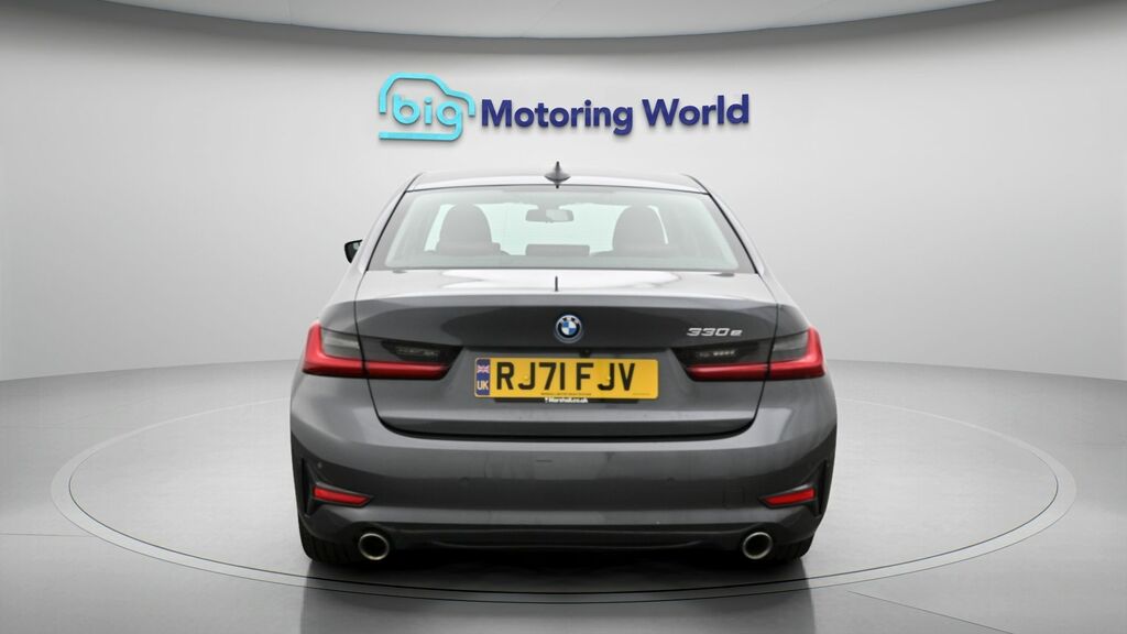BMW 3 Series Sport Pro RJ71FJV Grey #6