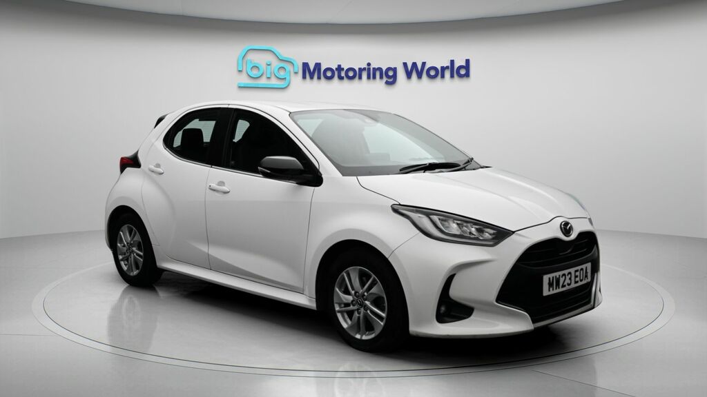 Mazda 2 Agile White