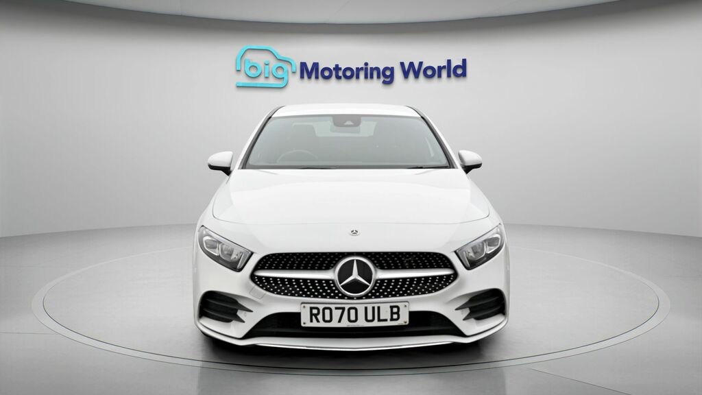 Mercedes-Benz A Class Amg Line RO70ULB White #2