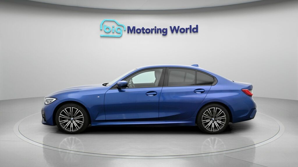 BMW 3 Series M Sport HT21TVU Blue #4