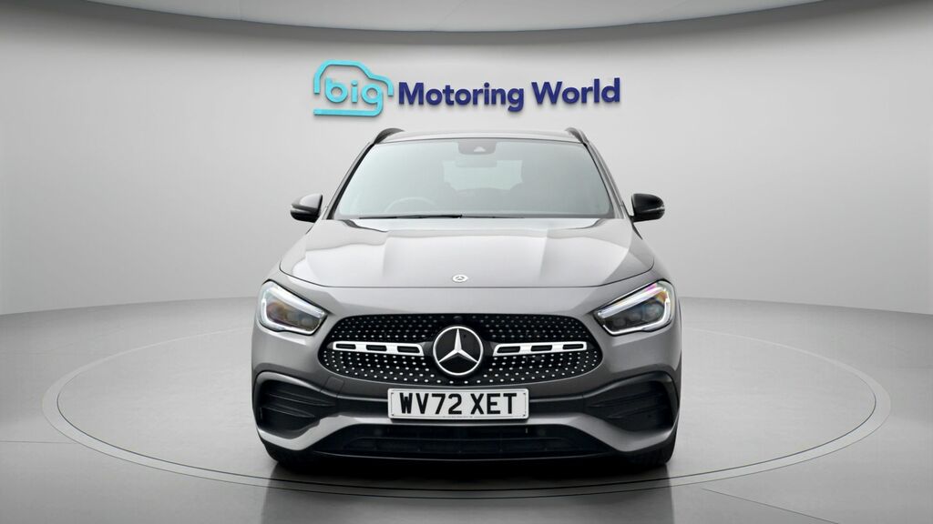 Mercedes-Benz GLA Class Amg Line Night Edition WV72XET Grey #2