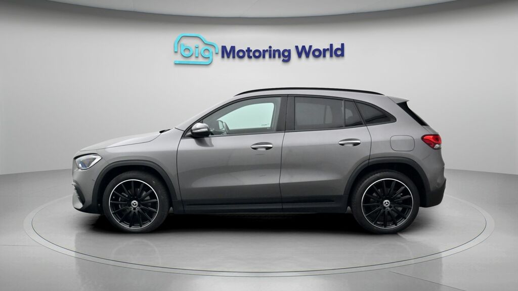 Mercedes-Benz GLA Class Amg Line Night Edition WV72XET Grey #4