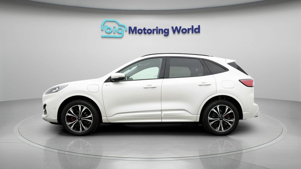 Ford Kuga St-line X YE23VRT White #4