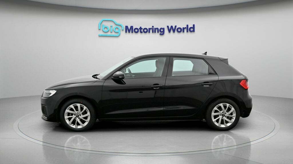 Audi A1 Sport Black #4
