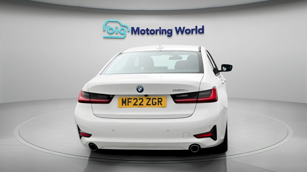 BMW 3 Series Se Pro White #6
