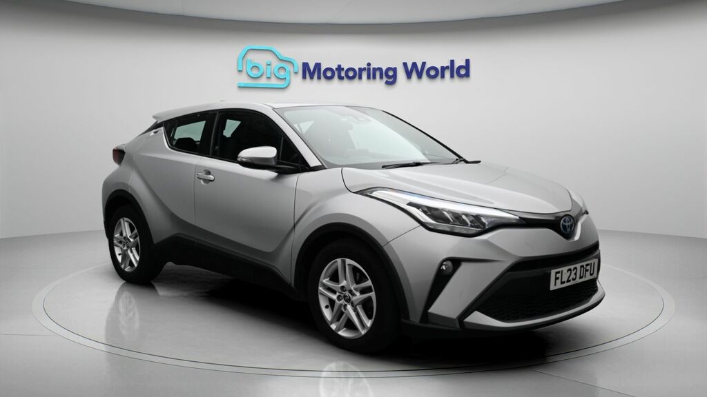Toyota C-Hr Icon Silver