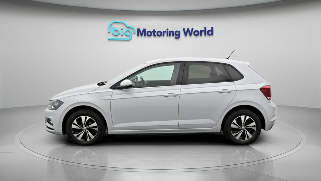 Volkswagen Polo Match Silver #4