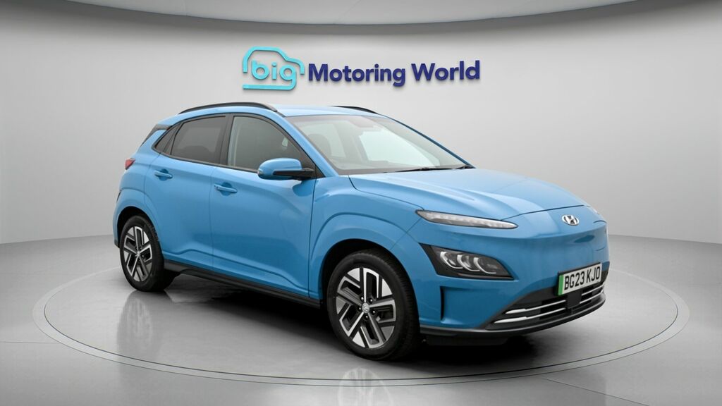 Hyundai Kona Premium Blue