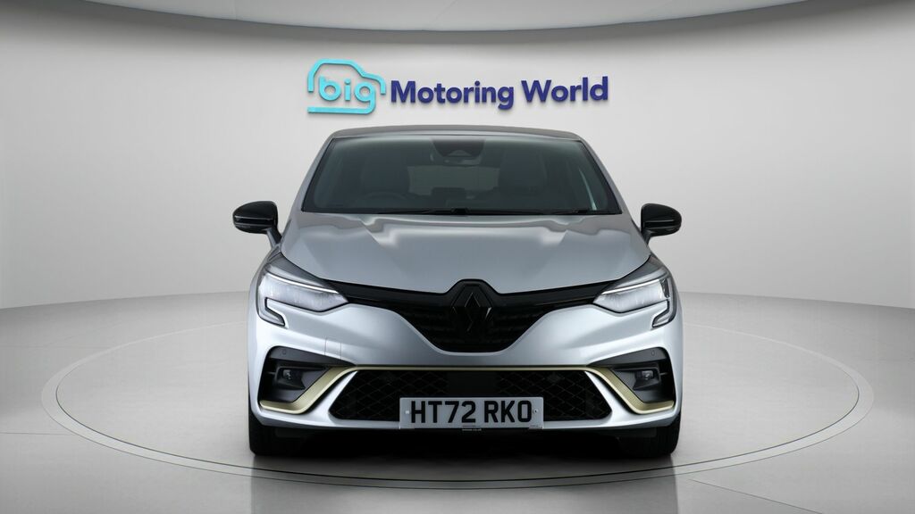 Renault Captur E-tech Engineered HT72RKO Silver #2