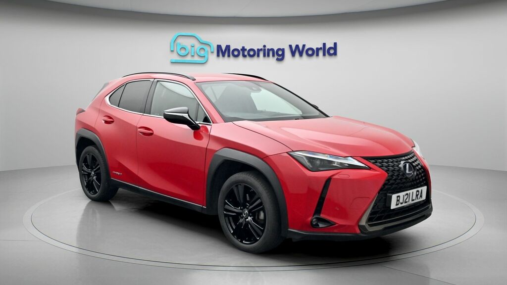 Lexus UX Ux 250H 4X2 Cvt BJ21LRA Red