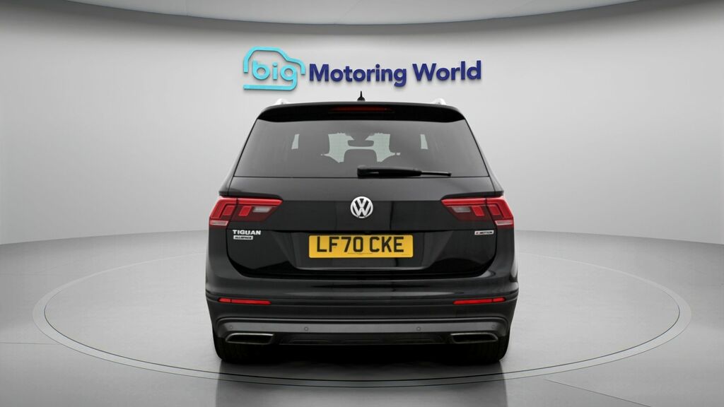 Volkswagen Tiguan Allspace Match Black #6