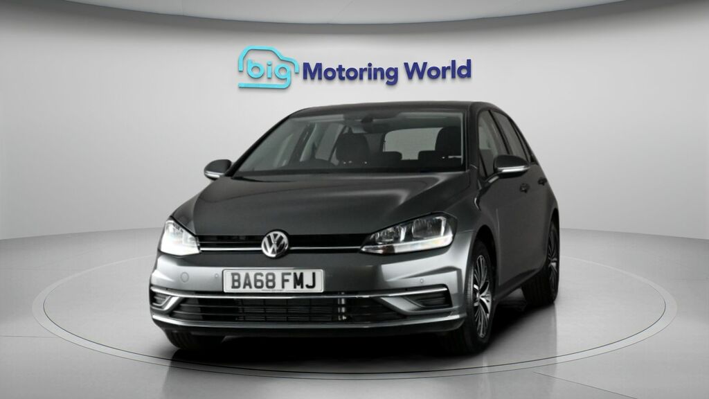 Volkswagen Golf Se Grey #3