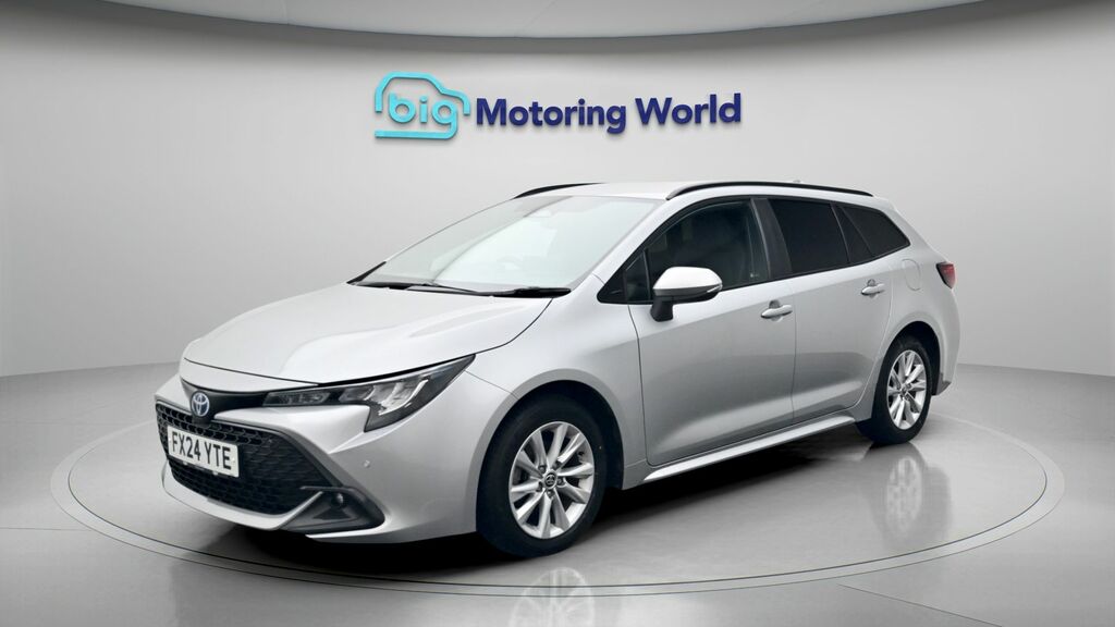 Toyota Corolla Icon Silver #3
