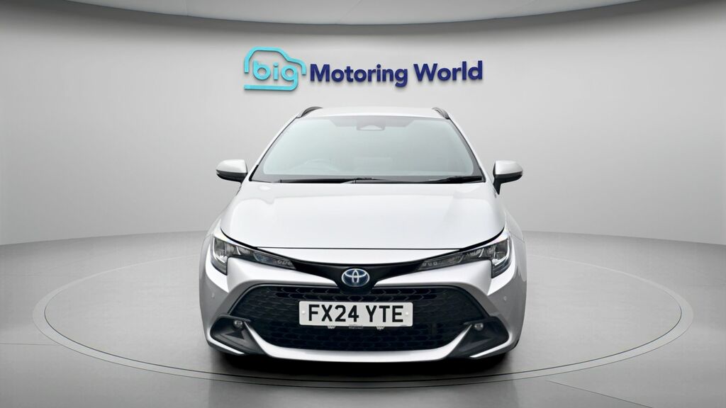 Toyota Corolla Icon Silver #2