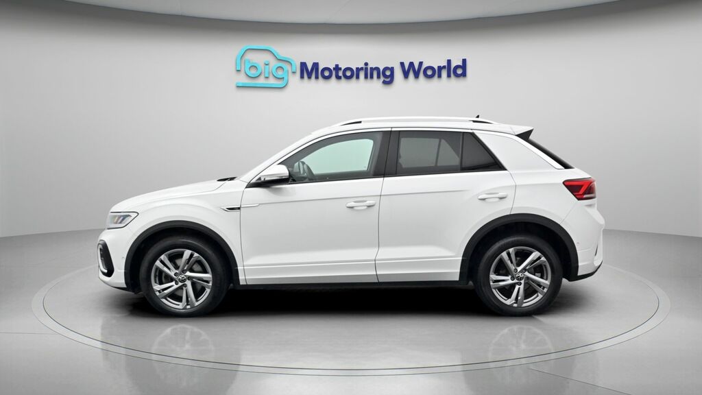 Volkswagen T-Roc R-line DG23KRF White #4