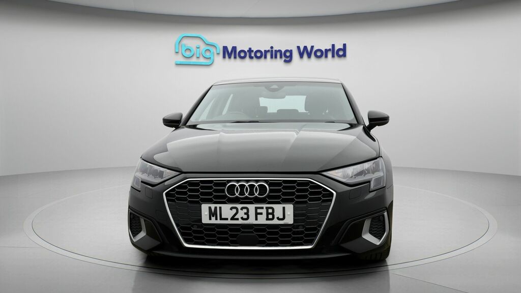 Audi A3 Sport Black #2
