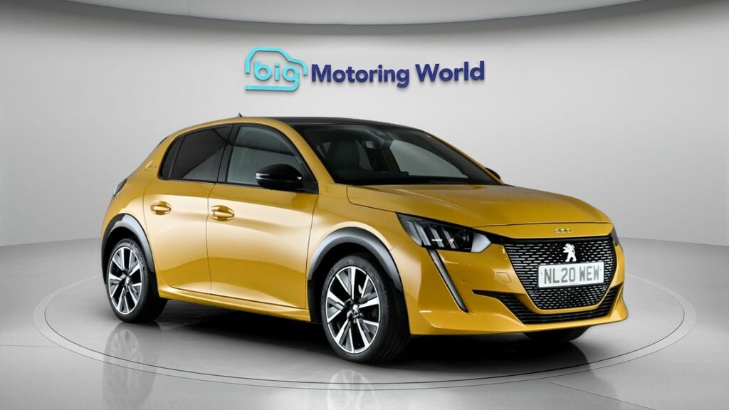 Peugeot 208 Gt Line NL20WEW Yellow